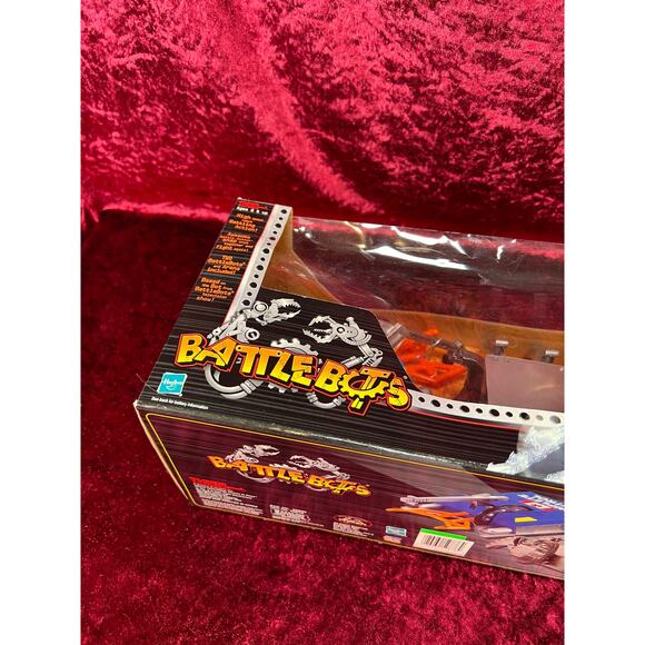 Vintage Battle Bots Bump N Bash Bots Red Scorpion & Complete Control Hasbro 2001 - Picture 9 of 10